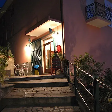 Augusta Hotel Framura